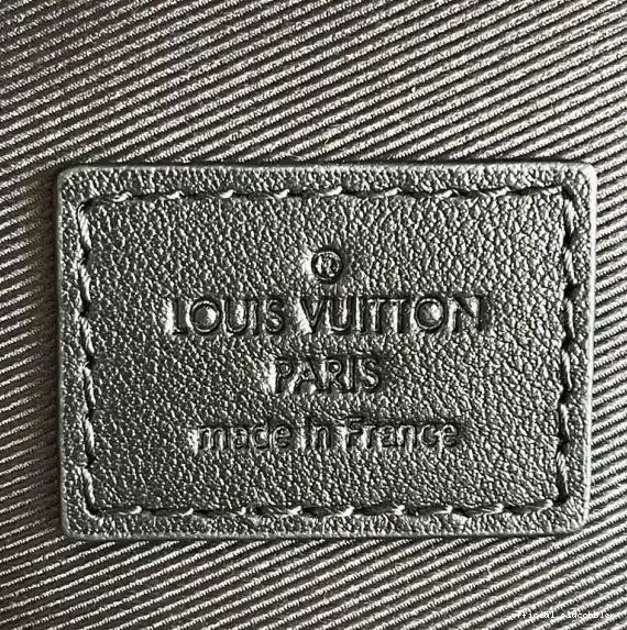 Official oldcobbler LOUIS LOCK MESSENGER S VUITTON 0619